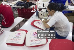 Xưởng may túi xách tphcm đón đầu xu hướng mới nhất