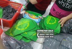Cần nguồn hàng tốt, bạn nên đặt may balo tại xưởng Sài Gòn Sao