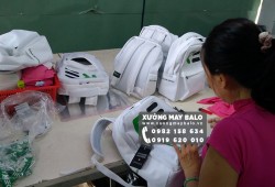 May gia công balo túi xách chống sốc bảo vệ máy tính ở đâu?