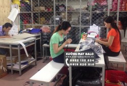 Bài toán cạnh tranh giá sản phẩm của các xưởng may ba lô túi xách