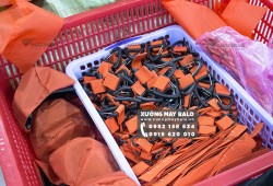 Xưởng may ba lô quảng cáo số lượng lớn