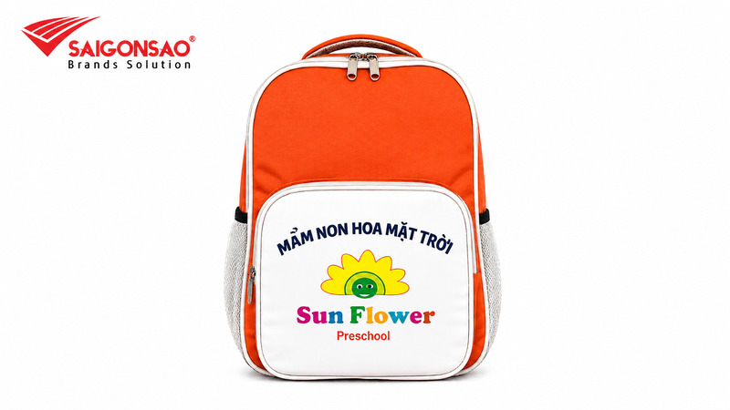 Mẫu balo in logo trường cho bé mẫu giáo 