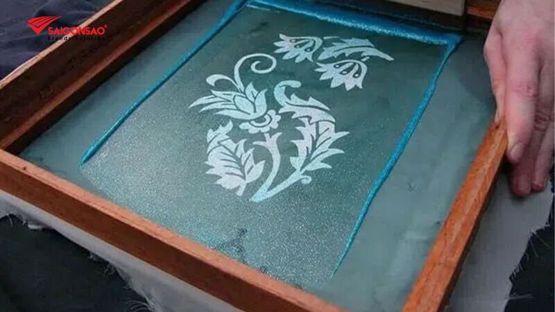 Ưu và nhược điểm của in lụa mang lại Ưu và nhược điểm của in lụa mang lại