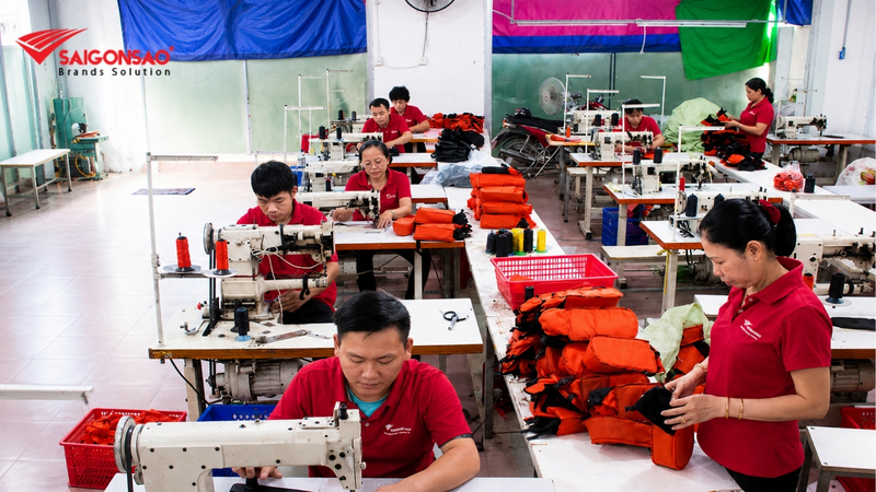 Xưởng sản xuất trực tiếp balo và túi xách Sài Gòn Sao