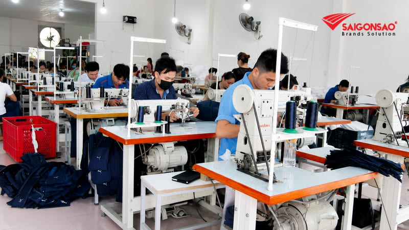 Sài Gòn Sao là xưởng may balo theo yêu cầu cho khách hàng tại Quận 12 Sài Gòn Sao là xưởng may balo theo yêu cầu cho khách hàng tại Quận 12