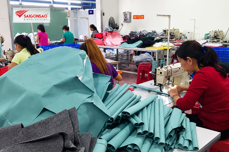 Dịch vụ gia công ODM balo, túi xách chất lượng cao tại Sài Gòn Sao Long An Dịch vụ gia công ODM balo, túi xách chất lượng cao tại Sài Gòn Sao Long An